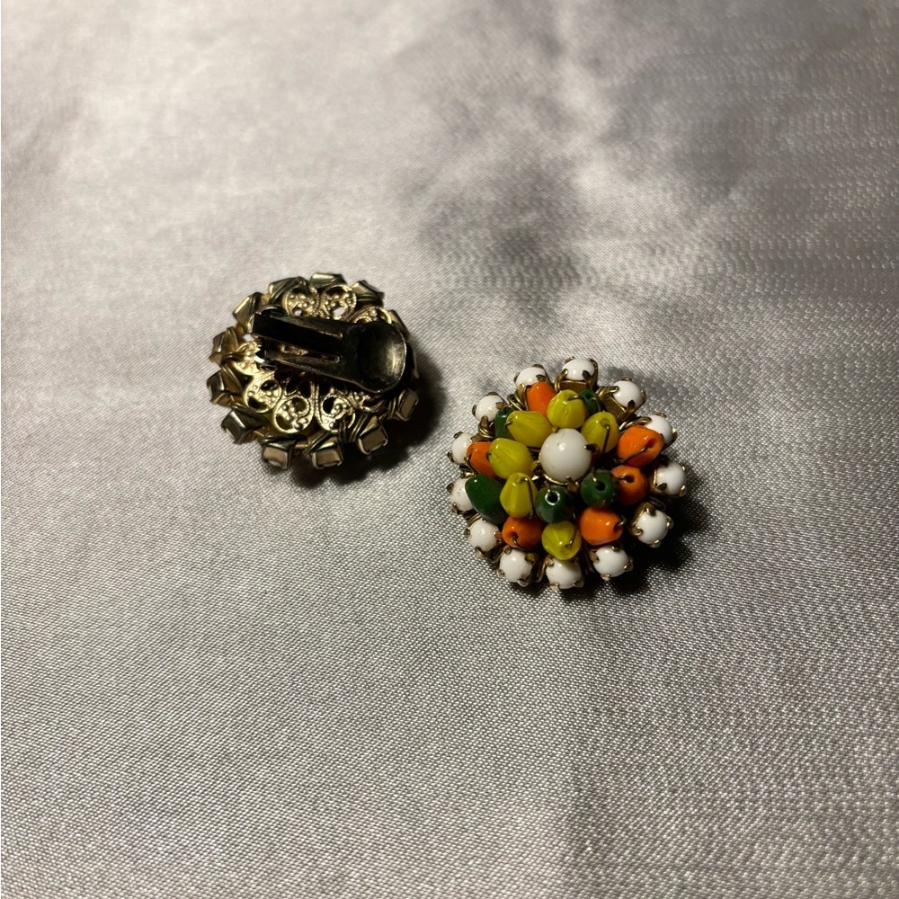 MIRIAM HASKELL EARRINGS UNMARKED - Picture 3 of 3